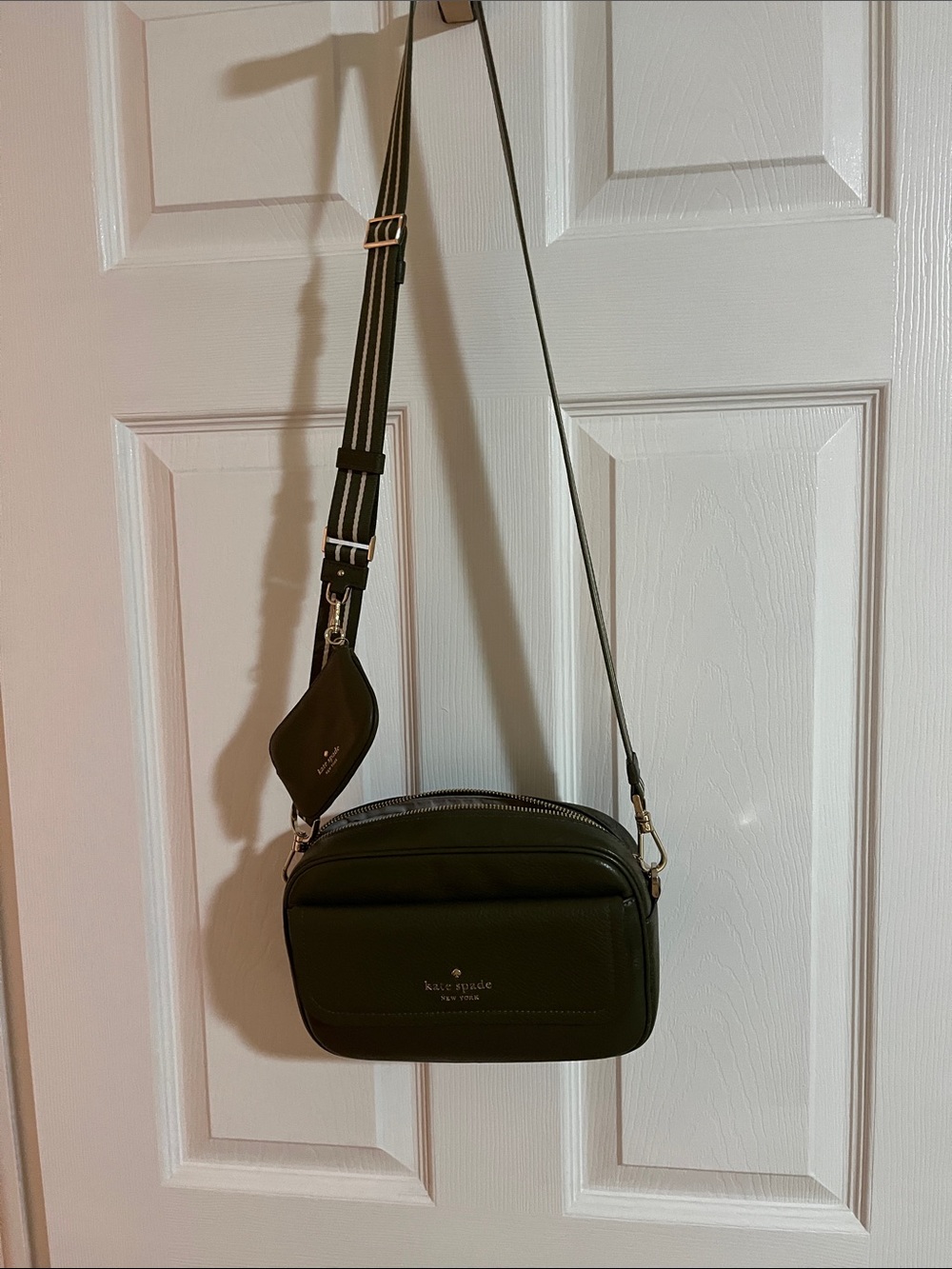 kate spade olive green leather messenger crossbody with striped strap